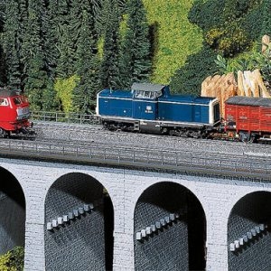 120477 Faller Viadukt-Oberteil
