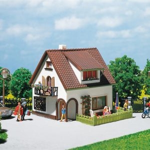 130200 Faller Haus mit Dachgaube