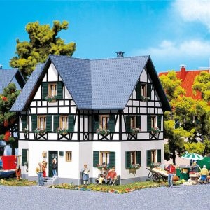 130259 Faller Zweifamilienhaus mit Fachwerk