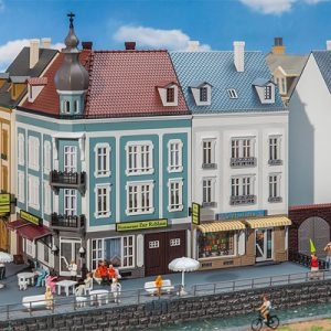 130703 Faller 2 Stadthäuser Beethovenstraße