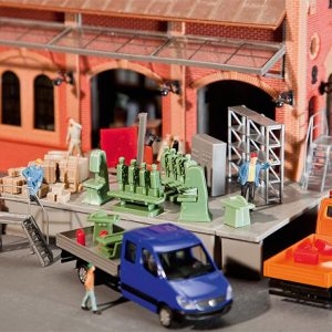 180604 Faller Gewerbe-Innenausstattung
