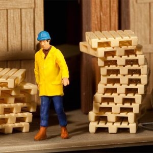 180904 Faller 12 Paletten