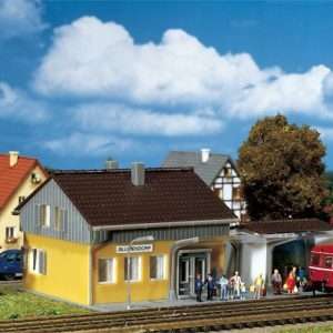 282706 Faller Haltepunkt Blumendorf