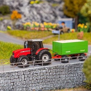 161588 Faller MF Traktor mit Hackschnitzela