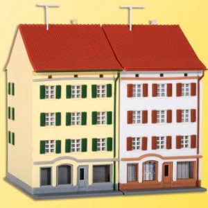 36843 Kibri Z Mehrstöckiges Wohnhaus mit Ladengeschäft, 2 Stück