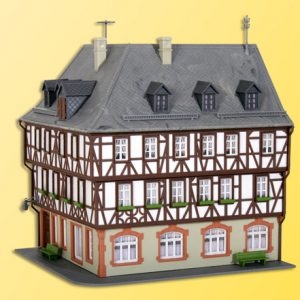 38904 Kibri H0 Fachwerk-Eckhaus Miltenberg