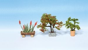 14020 Noch Zierpflanzen in Blumenkübeln 3 Blumenkübel