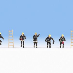 15021 Noch Feuerwehr (schwarze Schutzanzüge)