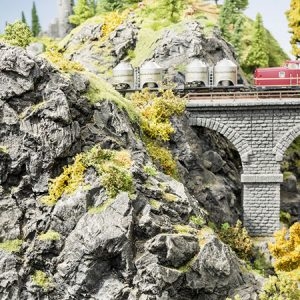 58462 Noch Felsplatte Basalt