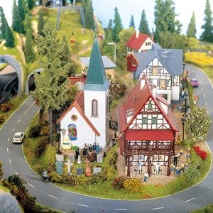 81600 Noch Fertiggelände Rosenheim 160?x?100?cm, ca.?23,5?cm hoch