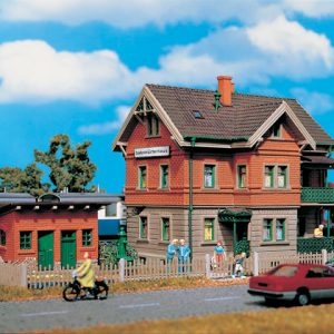 43529 Vollmer H0 Bahnwärterhaus Esslingen mit Hühnerstall und Gartenzaun