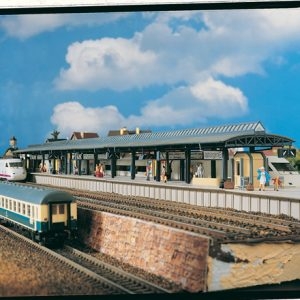 43541 Vollmer H0 ICE-Bahnsteig Vaihingen, dreiteilig