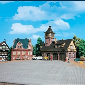 43756 Vollmer H0 Gerätehalle mit Turm, dreiständig
