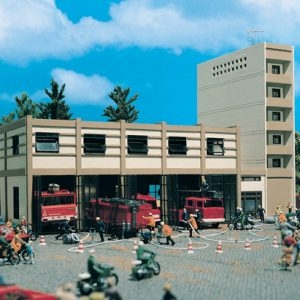 43759 Vollmer H0 Städtischer Feuerwehrstützpunkt, fünfständig