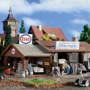 45599 Vollmer H0 Reparaturwerkstatt Pfizis Garage mit Tankstelle