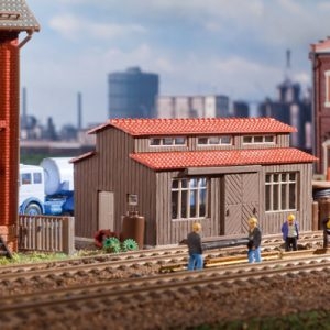45622 Vollmer H0 Güterschuppen für Gefahrgut