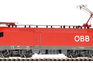 57819 Piko ~E-Lok Taurus ÖBB V + lastg. Dec.