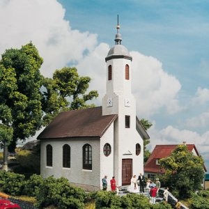 61825 Piko Dorfkirche St. Lukas