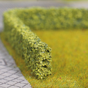 21522 Noch Modellheckenhellgrün, 2 Stück, 1 x 0,6 cm, je 50 cm lang