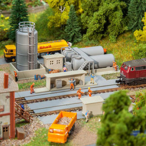 222212 Faller Öllager mit Dieseltankstelle