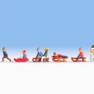 36819 Noch Kinder im Schnee