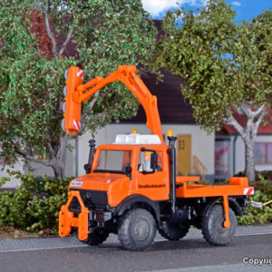 15004 Kibri H0 UNIMOG mit Lichtraumschneidgerät