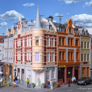 38295 Kibri H0 Stadthaus mit Figur und Hausbeleuchtung **Auslauf**