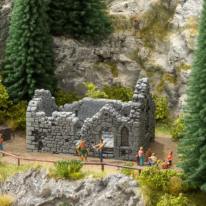 58611 Noch Kapellenruine10,5 cm x 6,7 cm, 6,7 cm hoch