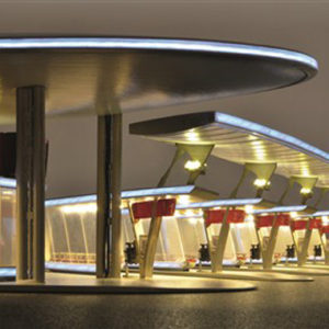 39000 Kibri H0 Moderner Busbahnhof, Komplett-Set inkl. LED-Beleuchtung