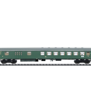 18404 Trix Schnellzugwagen mit Gepäckrau