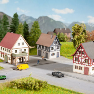 44310 Noch Dorf-Set, 3-teilig