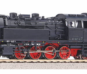 50631 Piko ~Dampflok BR 83.10 DR IV + PluX22 Dec.