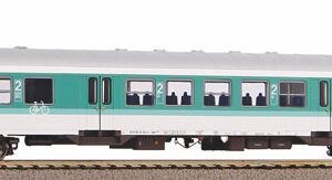 40611 Piko N-Steuerwg. Wittenberger mintgrün DB AG V