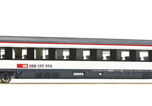 74634 Roco EC Wag. 1. Kl. SBB