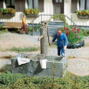333212 Faller Pola-G Pumpbrunnen mit Wassertrog