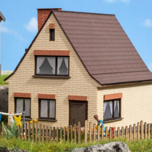 66604 Noch Kleines Siedlungshaus