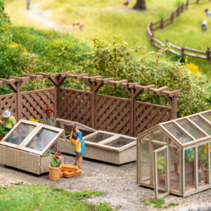 66805 Noch Laser-Cut Deko-Set  Im Garten