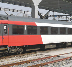 97636 Piko Personenwg. ICR Gepäck Fyra V