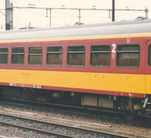 97644 Piko Personenwg. ICR Gepäck SNCB IV