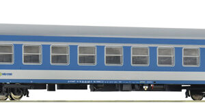64868 Roco Schnellzugwag. 2.Kl. MAV #2
