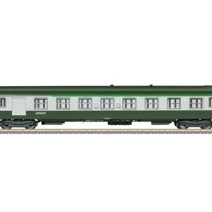 18463 Trix Schnellzugwagen B7D SNCF