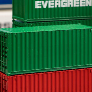 182002 Faller 20' Container, grün