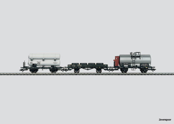 MA46073