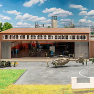 144111 Faller Hangar mit Hubschrauber