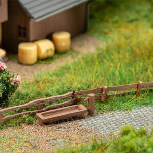 272924 Faller 2 Brunnen mit Weidezaun