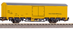 98549F2 Piko Goederenwagon DB Netz VI, Geel