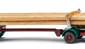 39012 Wiking Lange houttransporteur (MB LPS 1317)