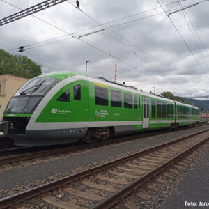 52977 Piko Dieseltriebwg./Sound Desiro CD VI + 8pol. Dec.
