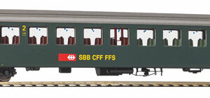 96778 Piko Personenwg. EW I 2. Kl. Grün, neue Schrift SBB V