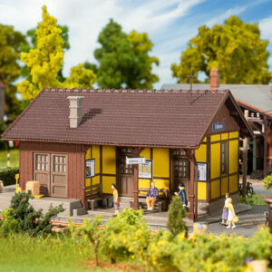 110137 Faller Bahnhof Uderns